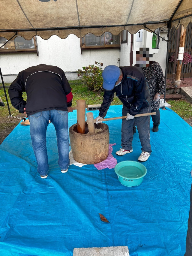 地域活性化、集落の文化祭。 集落開発センターにて開催されました！　会場では餅つき大会も開催され、子供たちも杵を振り、餡子・みたらし・黄粉、各種振る舞われました。